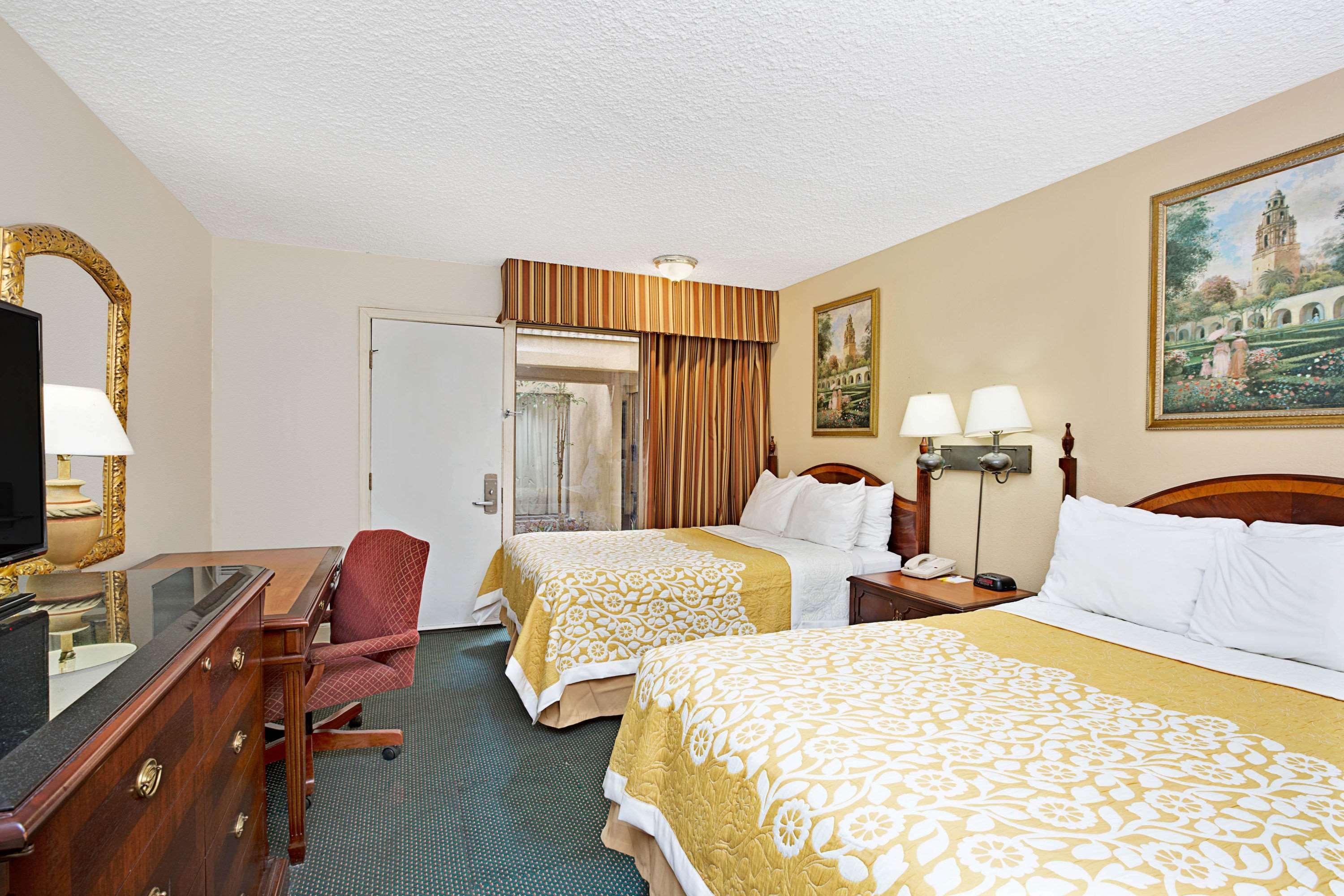 Vivo Flex Living Hotel Torrance